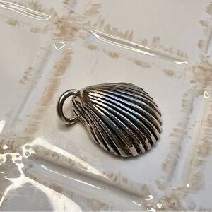 Vintage Scallop Shell Charm Pendant – 925 Sterling Silver – Nautical Beach